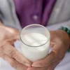 Sữa Dành Cho Người Bị Cường Giáp: Lựa Chọn Thông Minh Cho Sức Khỏe