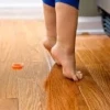 Trẻ đi nhón chân có phải là dấu hiệu bất thường? Ba mẹ cần biết