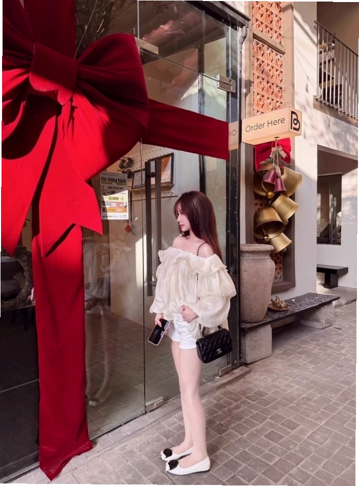 Ảnh gái xinh 2007 che mặt tạo nét cuốn hút và bí ẩn