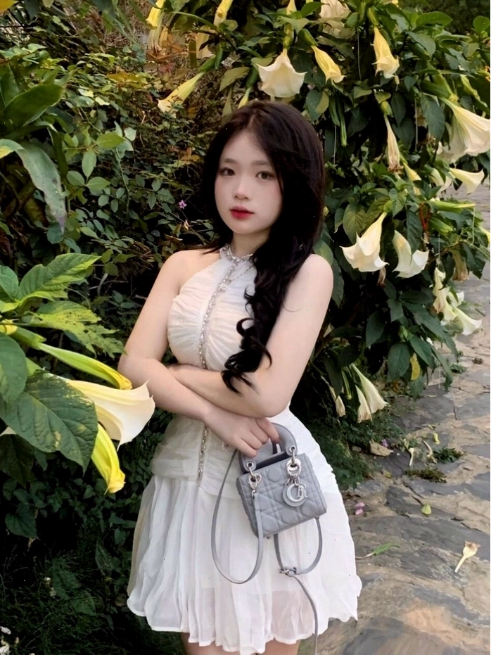 Ảnh gái xinh 2007 mang đậm vibe thanh xuân tươi mới
