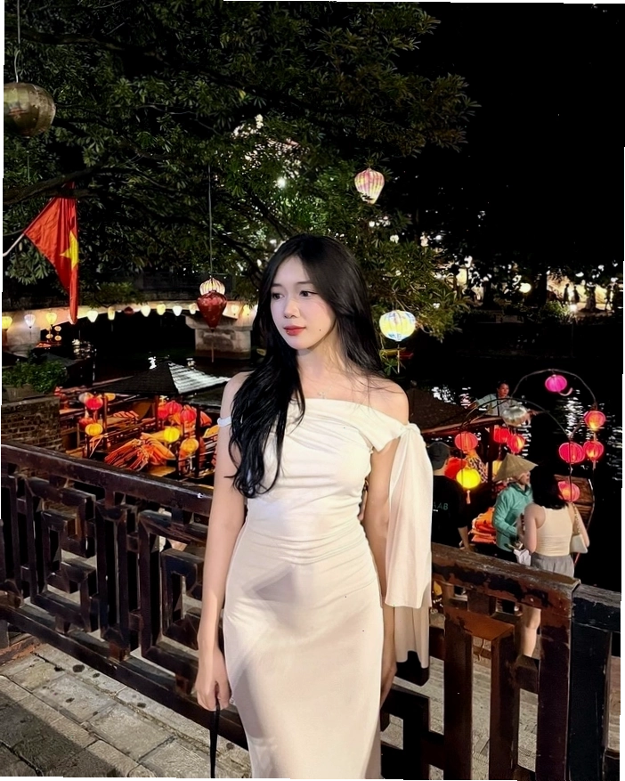 Ảnh gái xinh 2k7 đời thường với phong cách tự nhiên