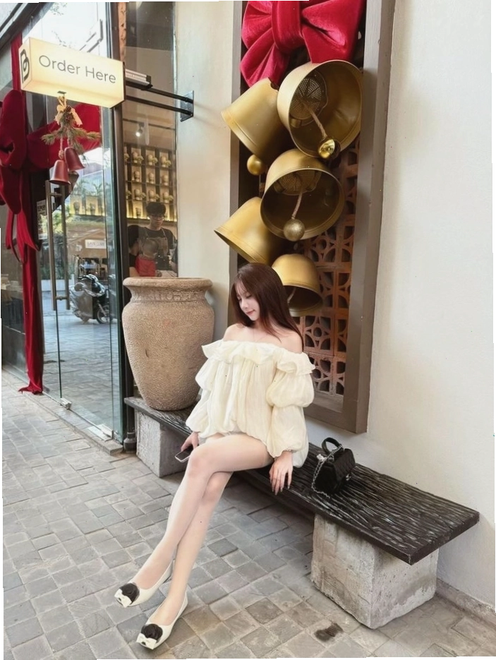 Ảnh mạng gái xinh 2k7 ghi lại khoảnh khắc đời thường tự nhiên