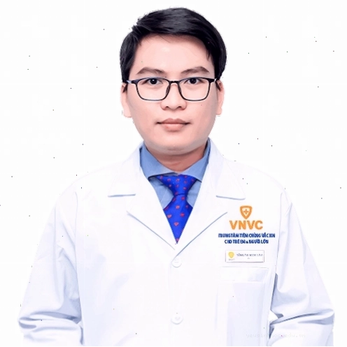 Bác sĩ đang tư vấn cho bệnh nhân