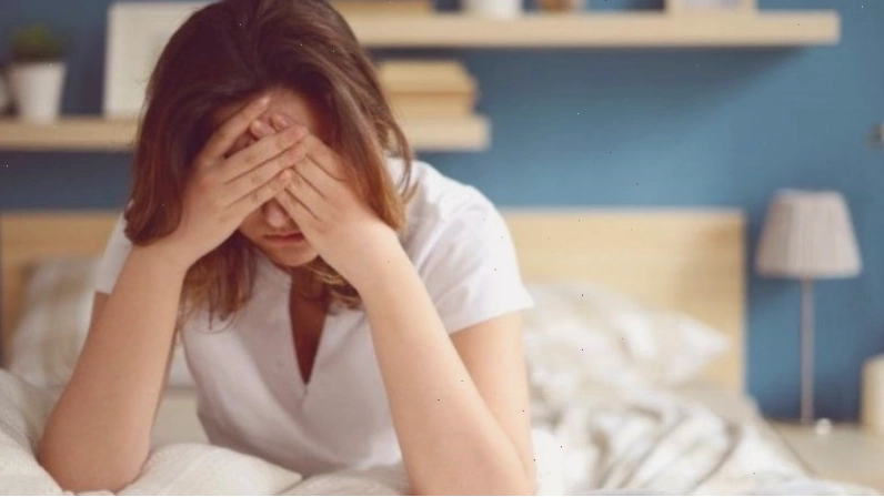 Cảm giác bứt rứt khó chịu trong người khiến cơ thể mệt mỏi, khó chịu