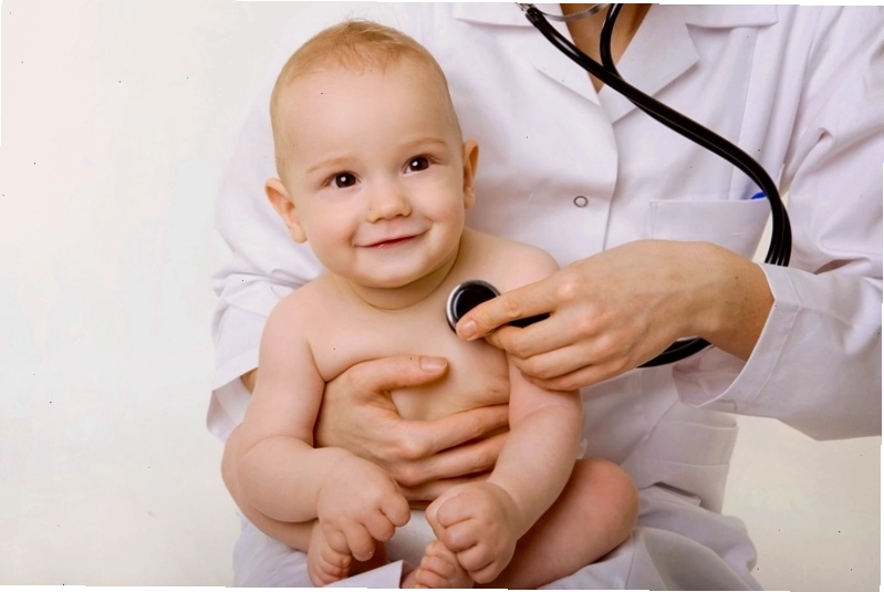 Cha mẹ nên đưa trẻ đi khám để được chẩn đoán và xử trí bệnh hiệu quả
