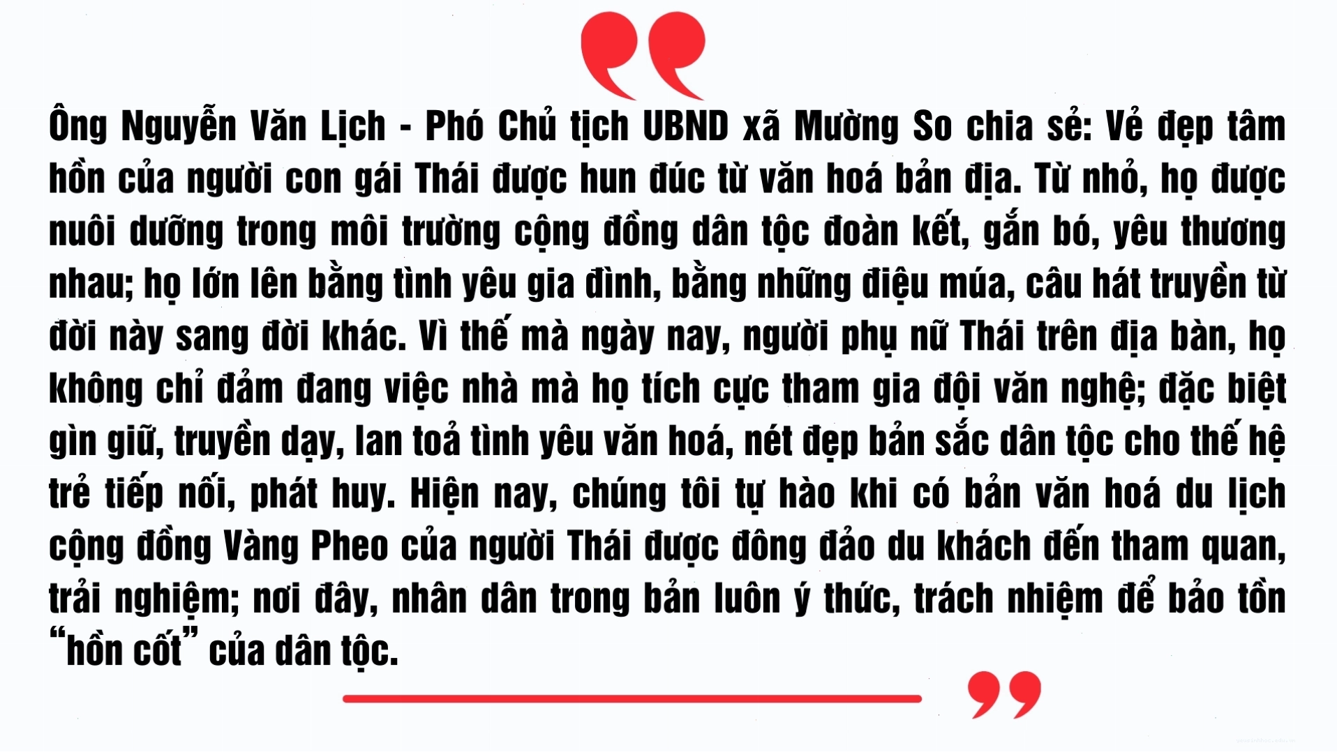 Cô gái Thái xinh đẹp trong trang phục truyền thống rực rỡ
