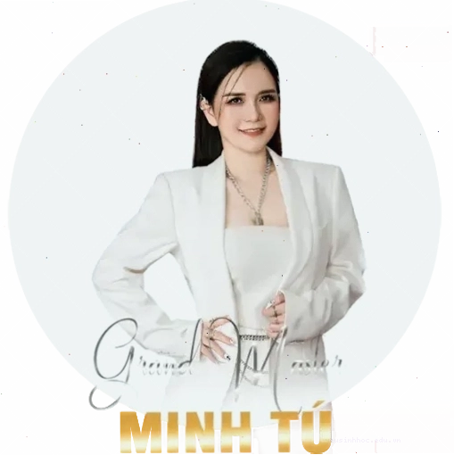 Cô gái xinh đẹp với phong cách thời trang ấn tượng