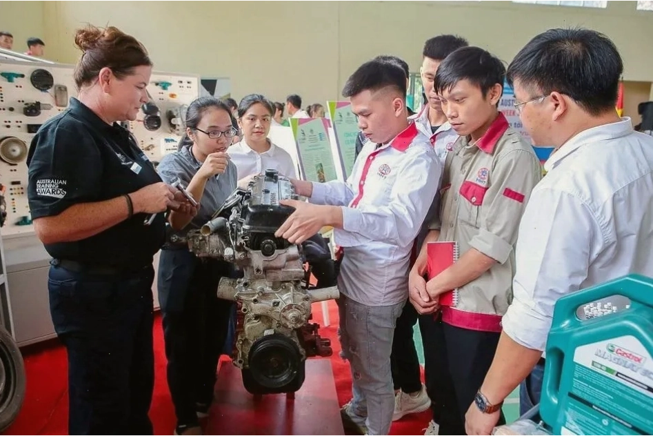 Đào tạo nghề gắn với chuyển đổi số và xanh