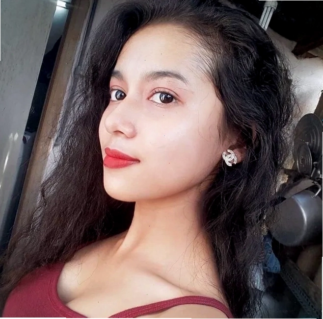 Gái Khmer Trà Vinh sở hữu làn da bánh mật và đôi mắt to tròn cuốn hút