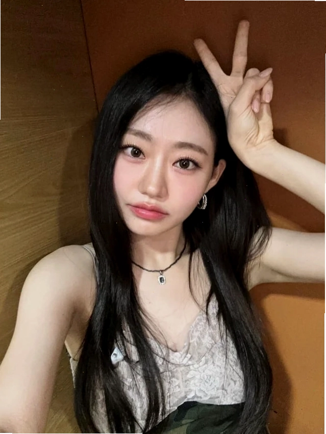 Gái Mỹ với phong cách ngầu và biểu cảm sinh động