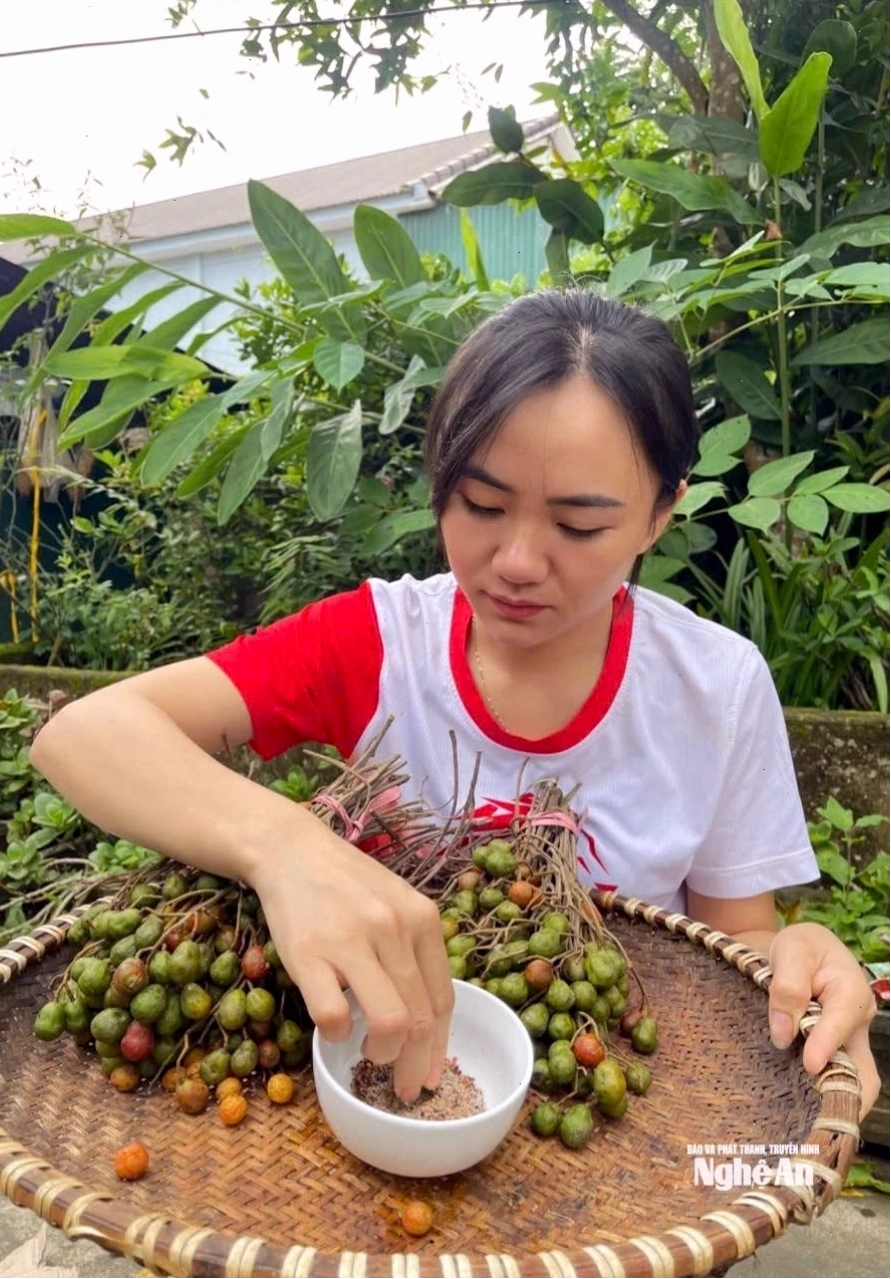 Giới thiệu đặc sản quê hương của gái dân tộc Thái
