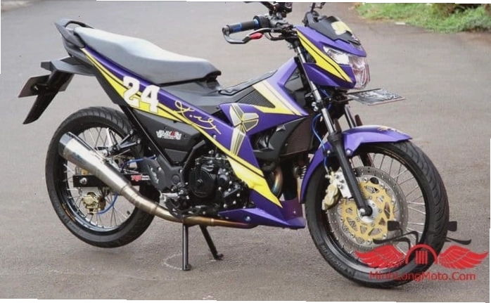 Honda Raider độ kiểng với dàn phụ kiện bắt mắt