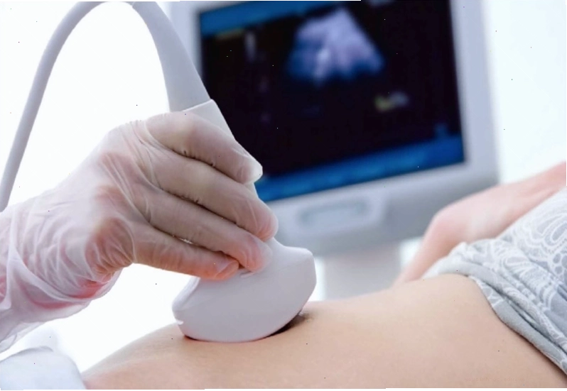 Mẹ bầu cần khám thai định kỳ để phát hiện sớm bất thường có thể dẫn đến băng huyết