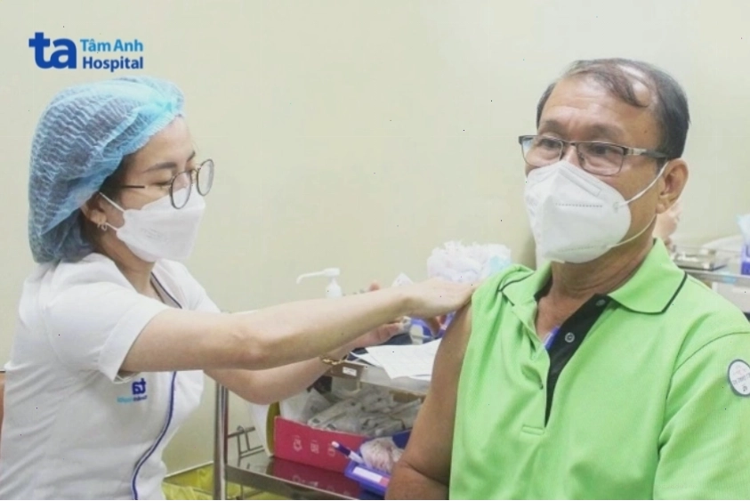 Miễn dịch nhân tạo được tạo ra nhờ vaccine