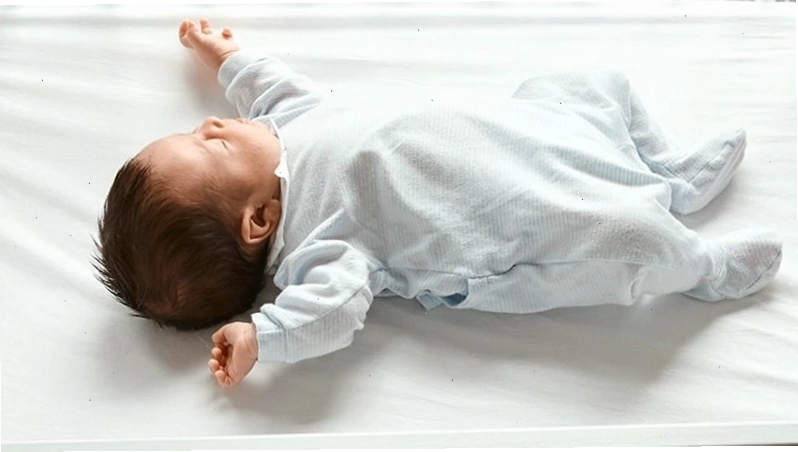 Nên chọn vải sợi tự nhiên giúp làn da thoáng mát