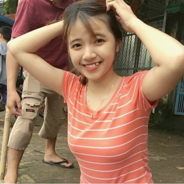Nét đẹp trong sáng của cô gái trẻ