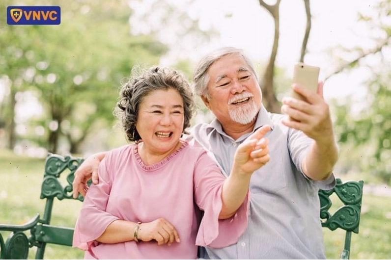 Nghe tư vấn từ bác sĩ chuyên khoa