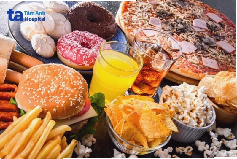 Người bệnh gan cần kiêng các món ăn nhiều dầu mỡ