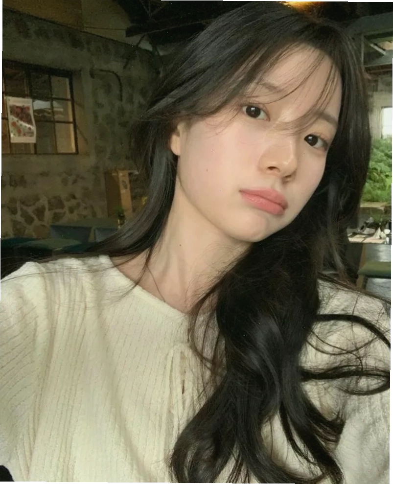 Nhan sắc gái xinh Hàn Quốc chuẩn idol tương lai