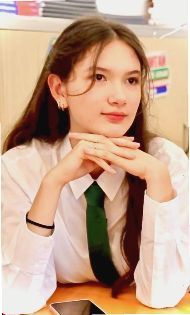 Nhan sắc rạng rỡ của Thanh Giang khi đi học
