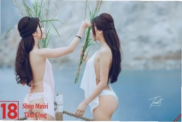 Nữ thần bikini trong suốt quyến rũ mọi ánh nhìn