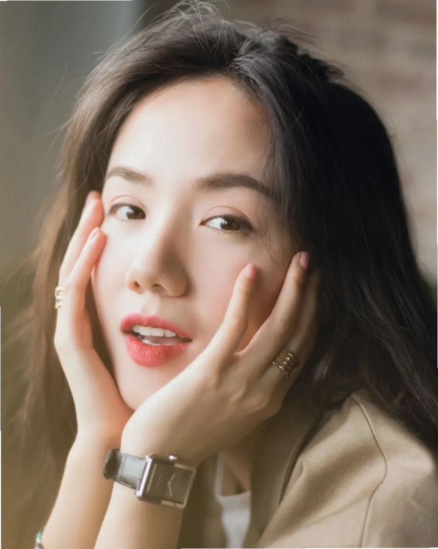 Phương Ly tham gia sự kiện