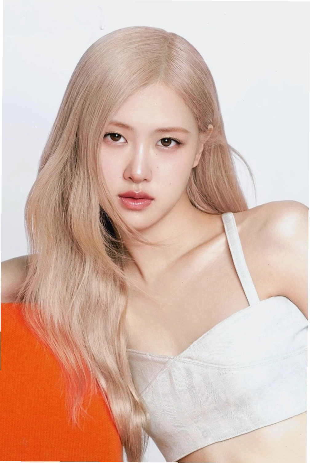 Rosé, 29 tuổi, là gương mặt đẹp nhất thế giới 2025 do tạp chí TC Candler bình chọn