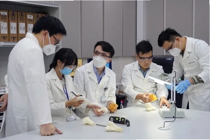 Sơ đồ minh họa tính phổ biến của mã di truyền ở các loài