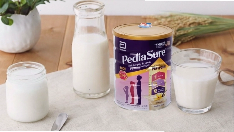 Sữa Pediasure giúp tăng cường sức đề kháng cho bé từ 1 đến 10 tuổi.