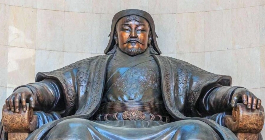 Tượng đài Thành Cát Tư Hãn tại Mông Cổ