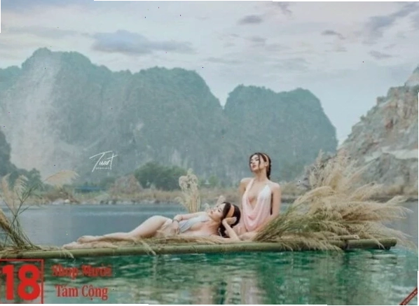 Vẻ đẹp tinh khôi và gợi cảm trong bộ bikini xuyên thấu