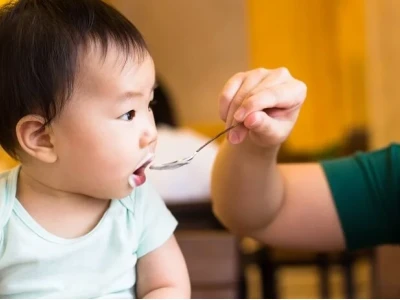 Người lớn ăn váng sữa có tăng cân không và những lưu ý cần biết