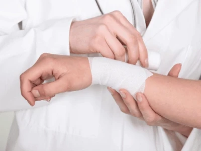 Top 5+ Thuốc Bôi Vết Loét Cho Người Liệt: An Toàn và Hiệu Quả